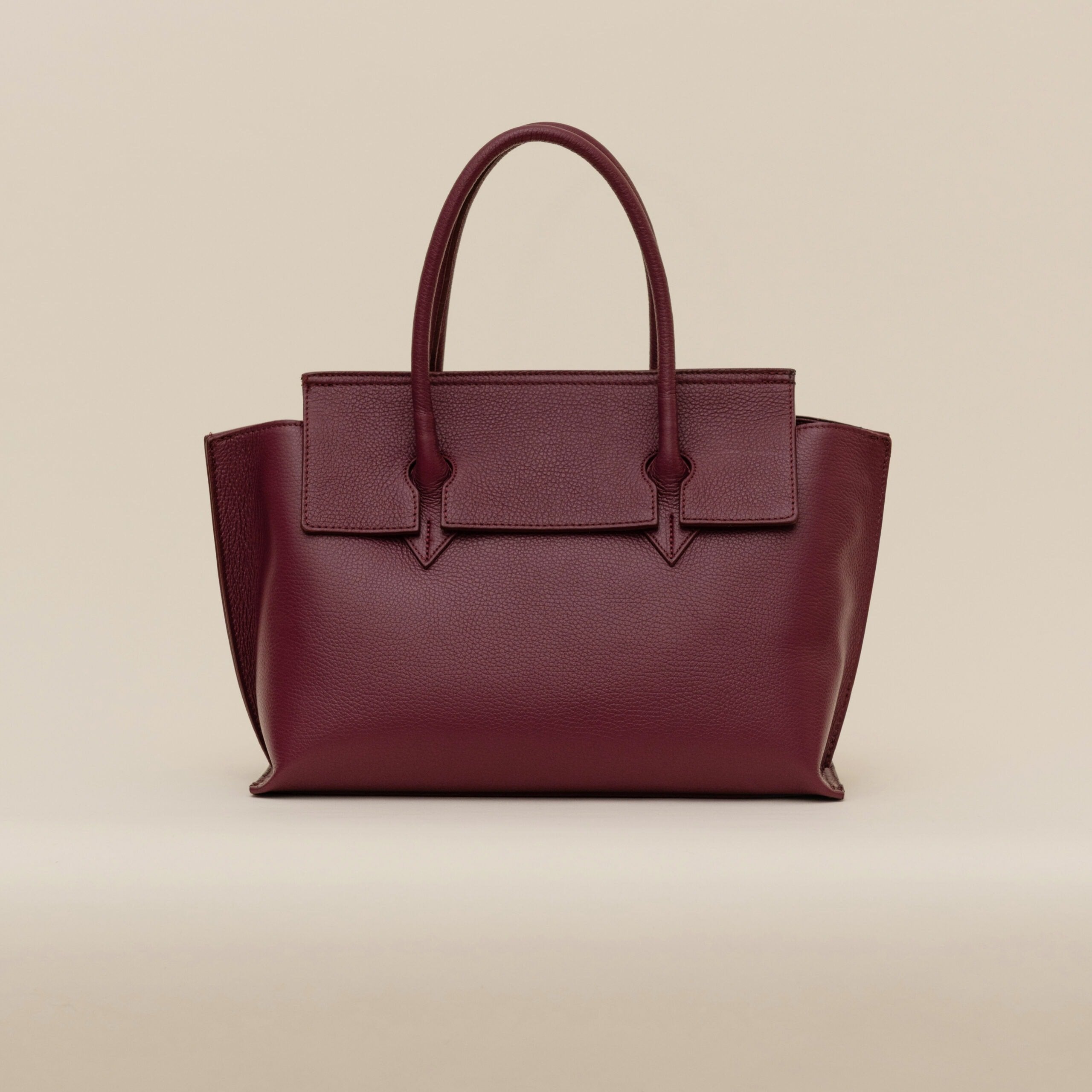 Top Handle Burgundy Leather Handbag Vilanera - Still 1