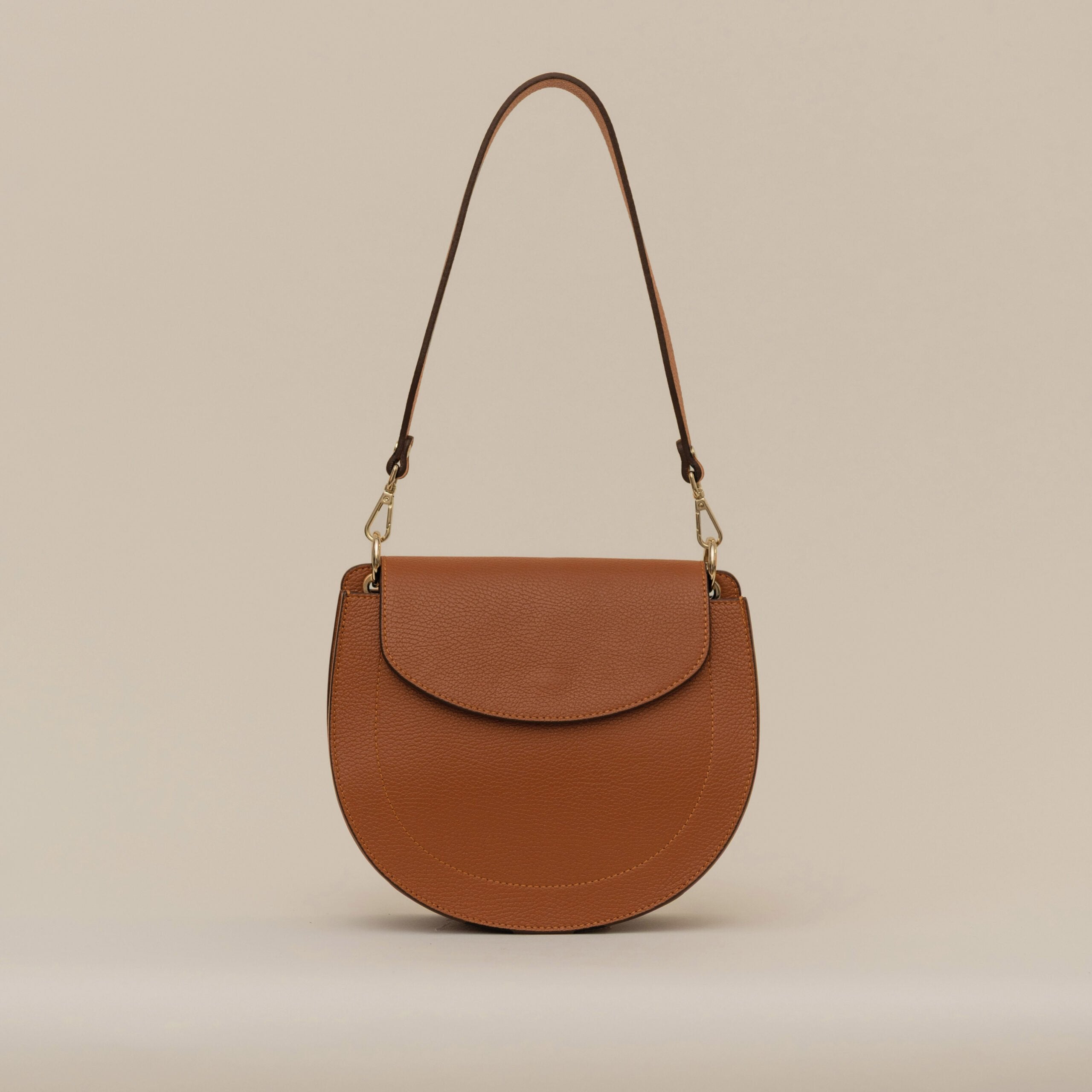 Vilanera Round Bag Brown Leather Handbag - Still 1